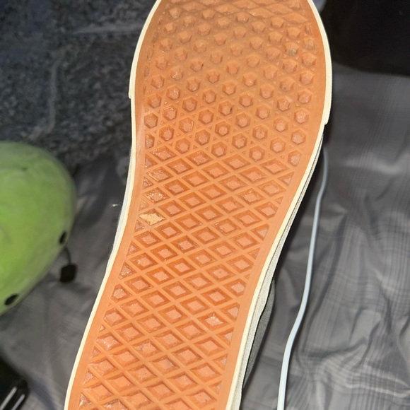Men’s Grey Vans Slip ons. - Picture 4 of 5